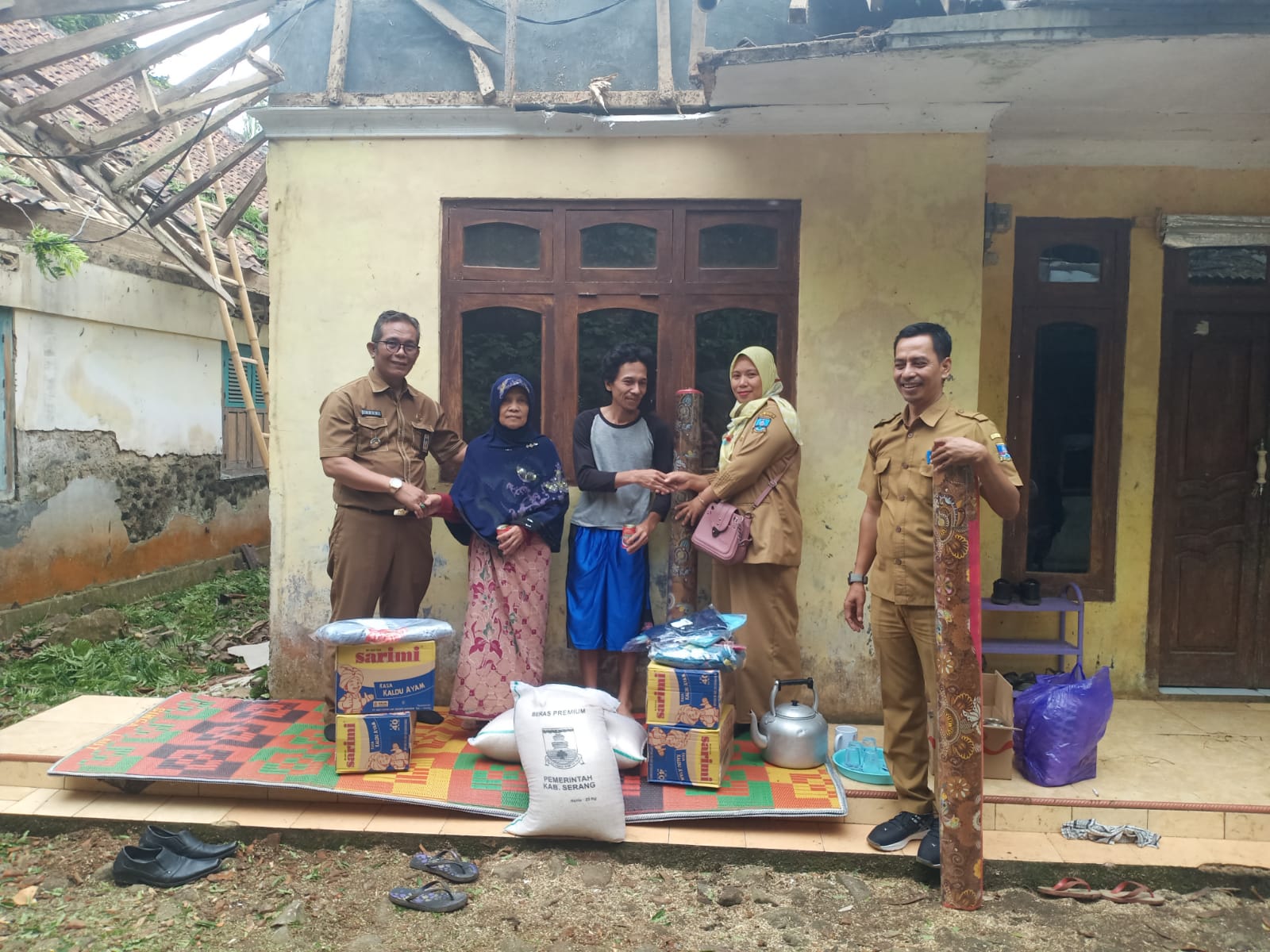 bantuan-untuk-rumah-di-desa-si-ketug-kecamatan-ciomas